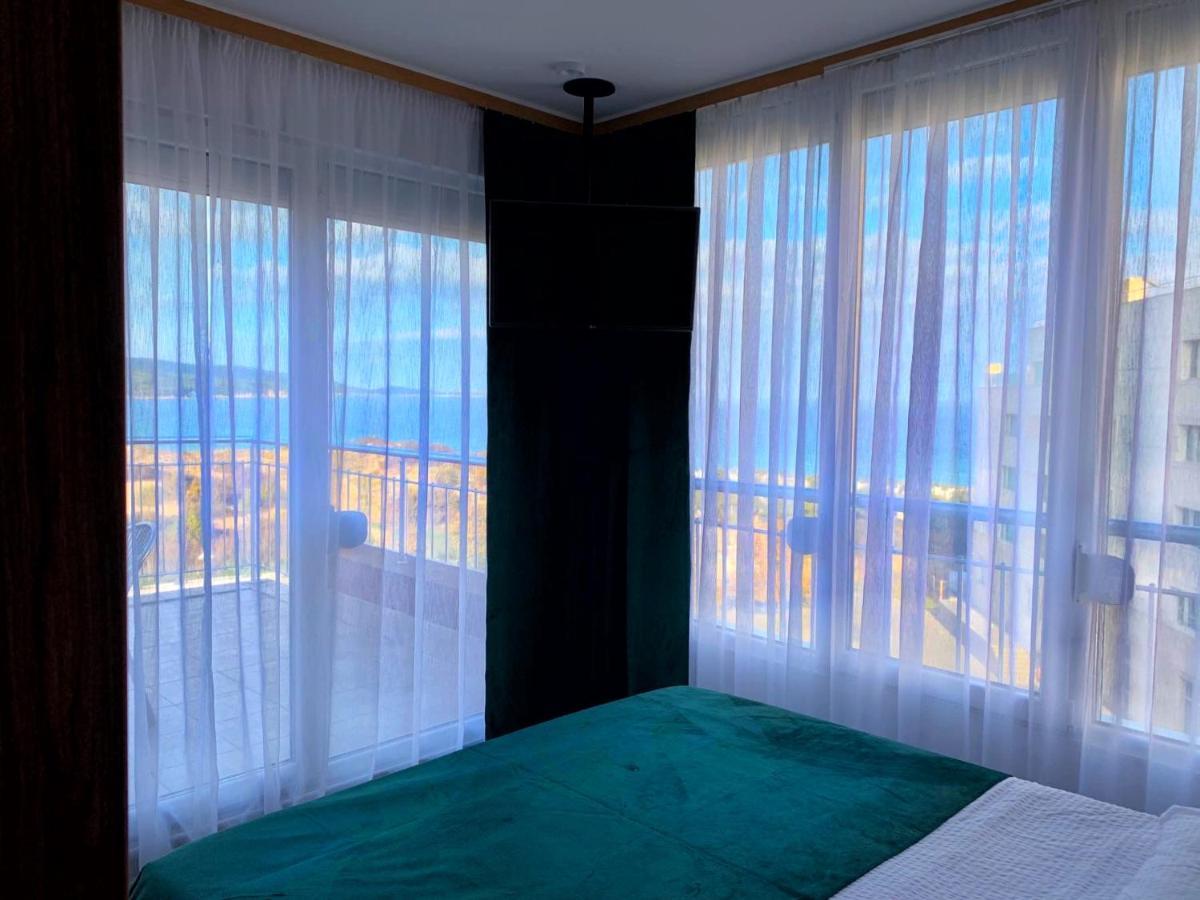 Golden View Przy Samym Morzu Plazy Apartment Primorsko Bagian luar foto